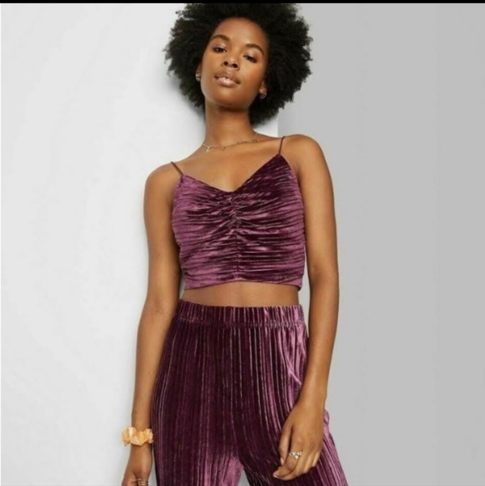 Wild Fable Cinched Front Velvet Ribbed Crop Top Size M